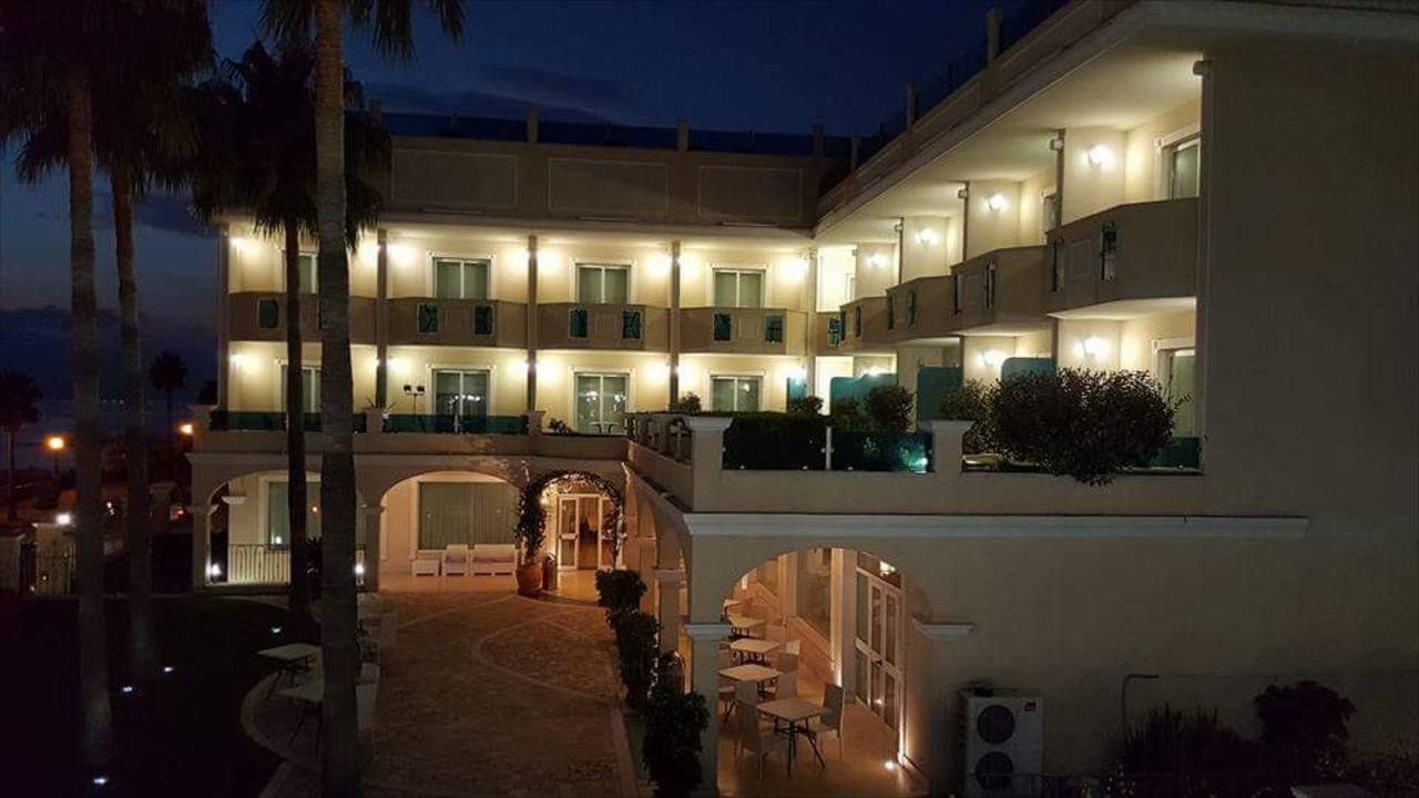 Gardenia Hotel Lazzaro Exteriér fotografie